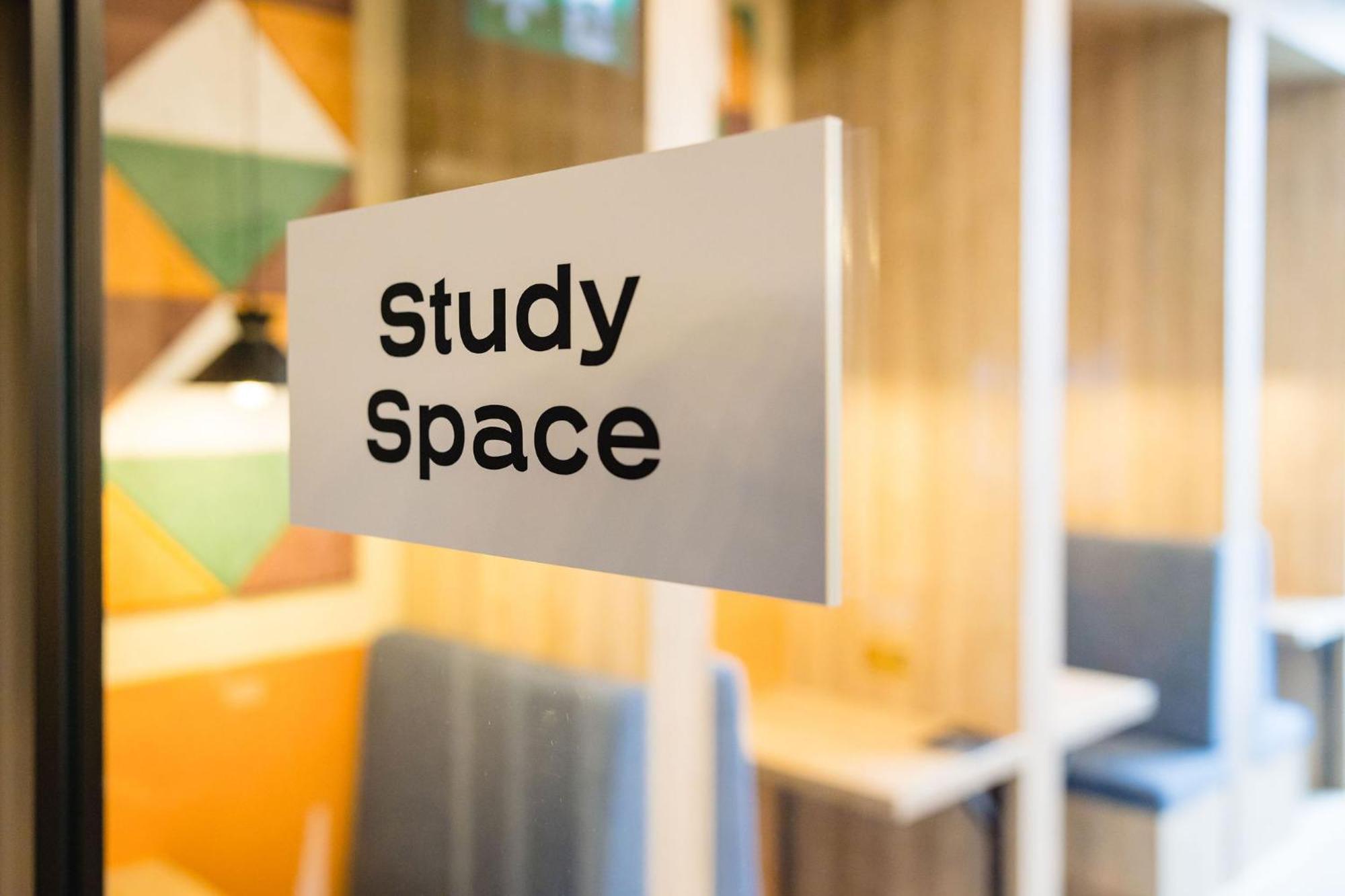 Students Only South London Homes Extérieur photo