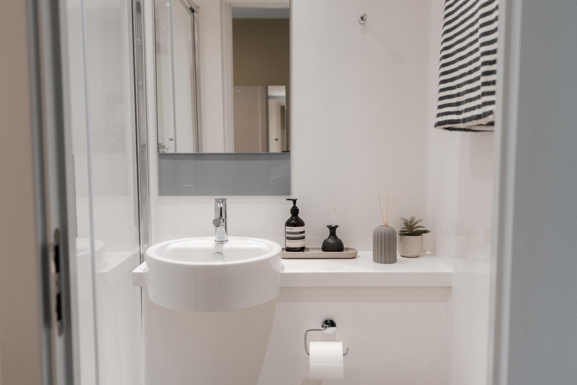 Students Only South London Homes Extérieur photo
